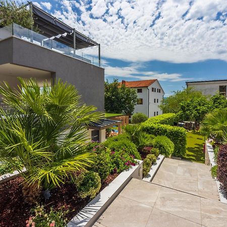 Relax Derossi 2 Apartment Crikvenica Bagian luar foto