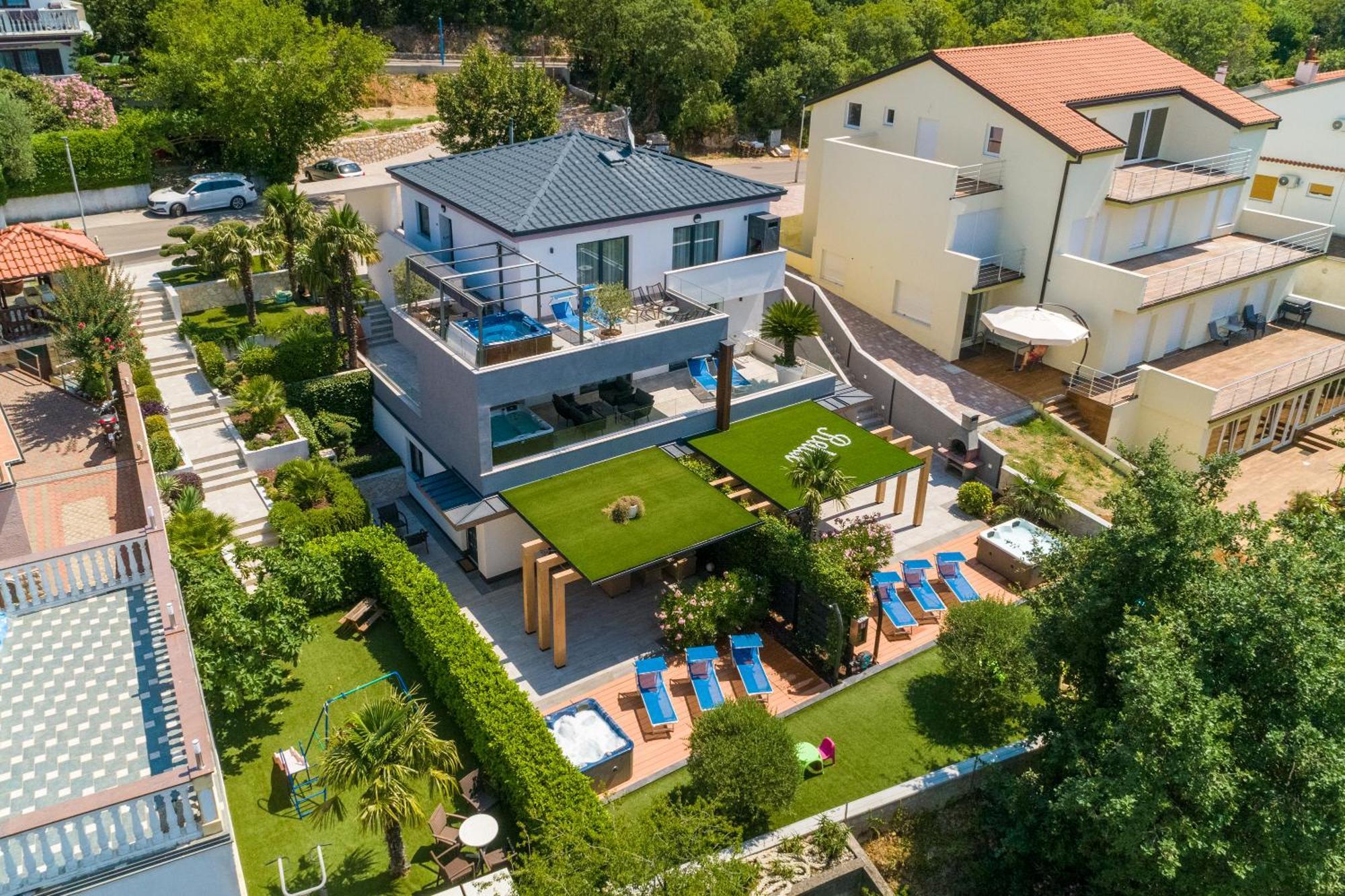 Relax Derossi 2 Apartment Crikvenica Bagian luar foto