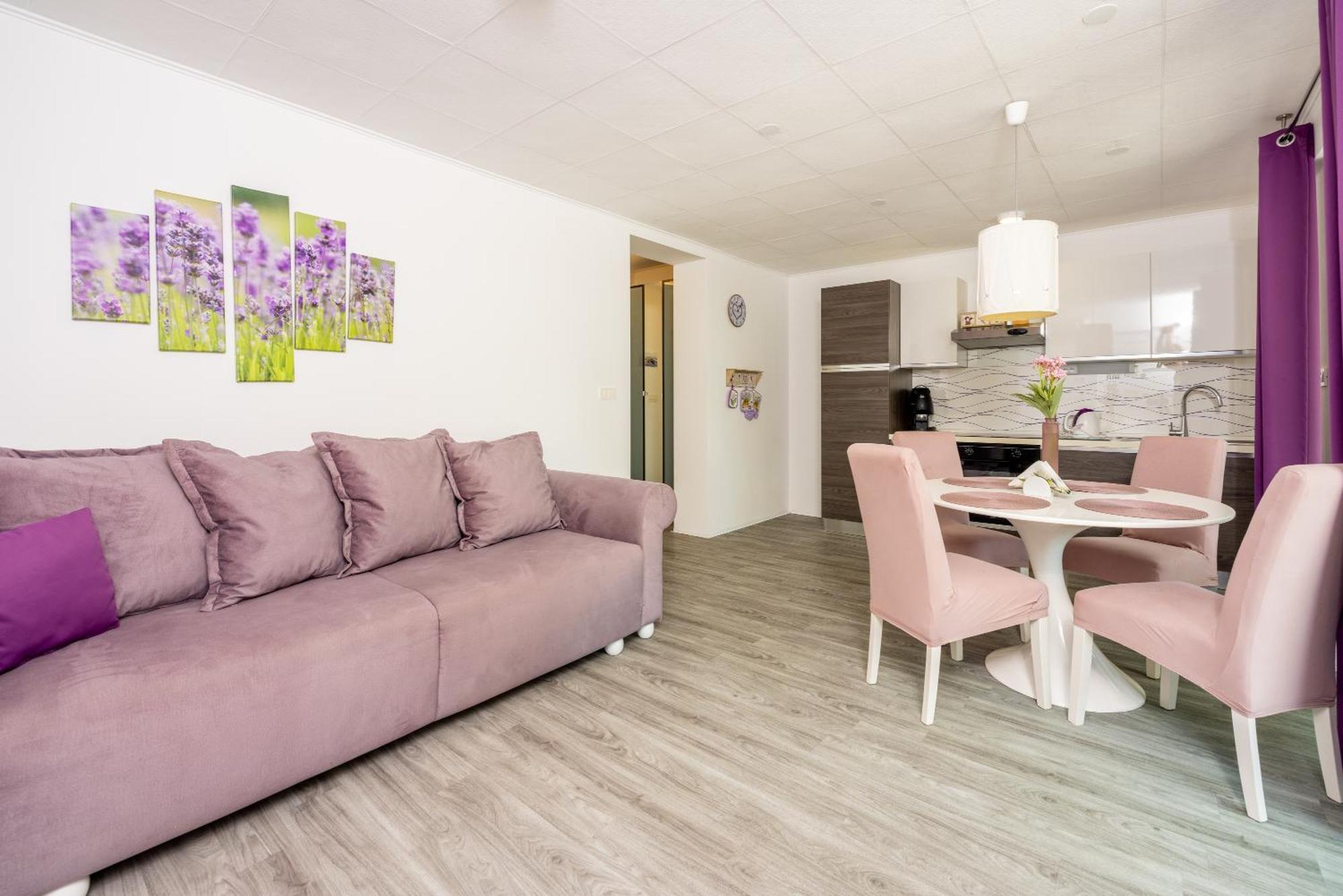 Relax Derossi 2 Apartment Crikvenica Bagian luar foto