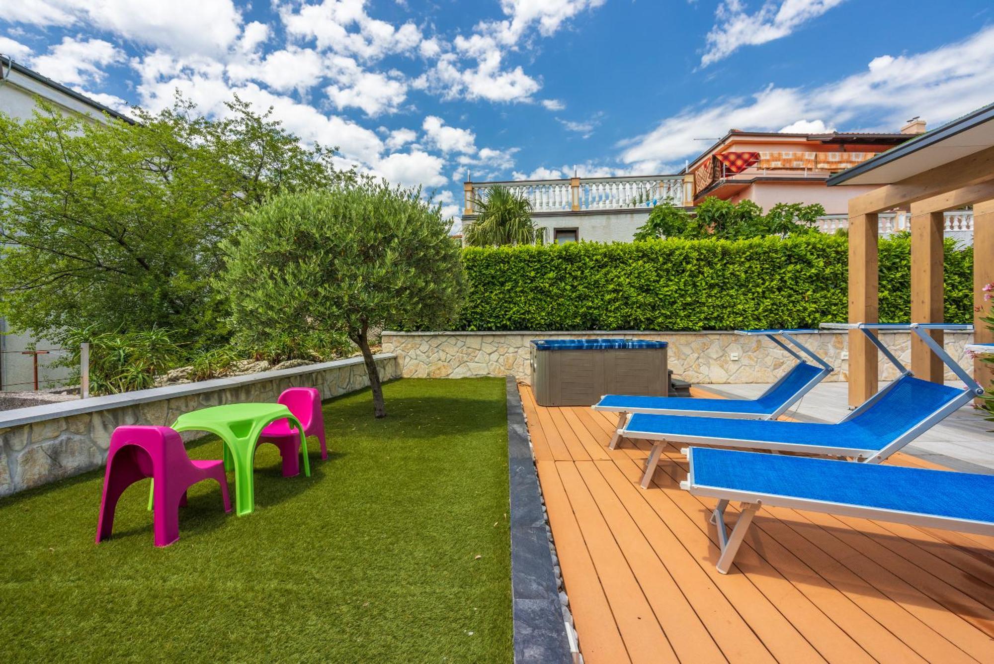 Relax Derossi 2 Apartment Crikvenica Bagian luar foto