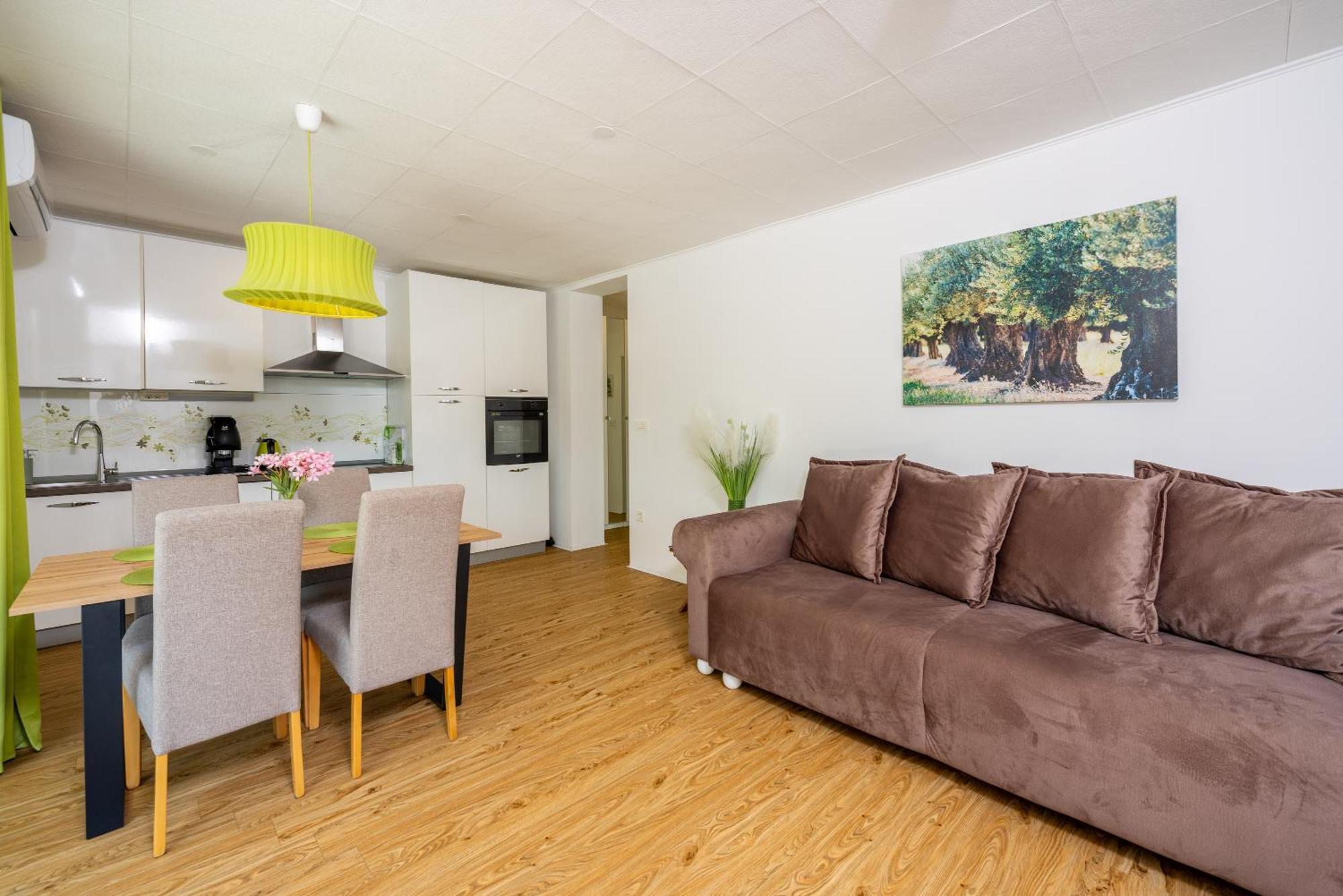 Relax Derossi 2 Apartment Crikvenica Bagian luar foto
