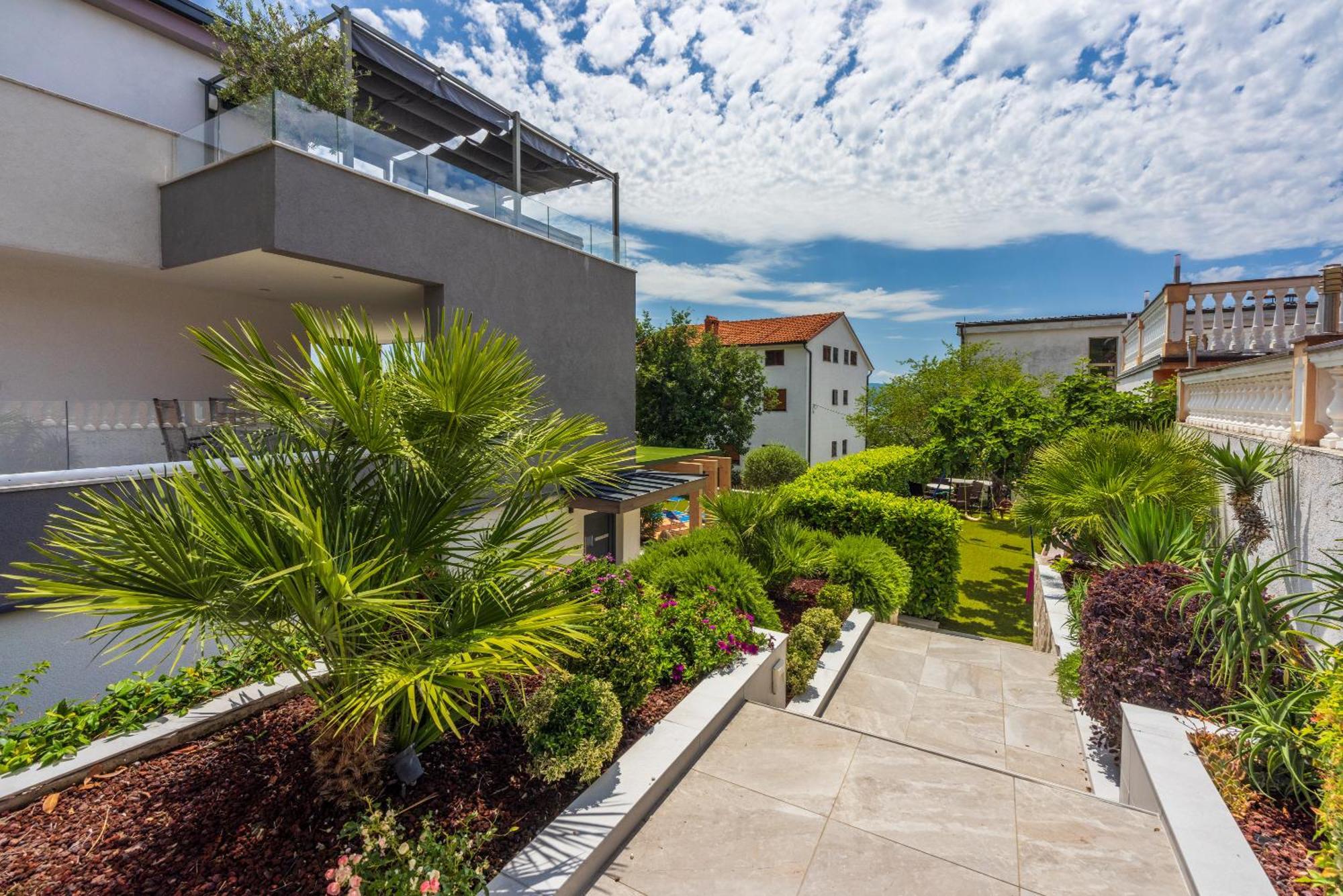 Relax Derossi 2 Apartment Crikvenica Bagian luar foto